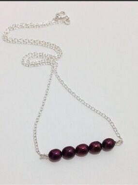 NIB Burgundy Fresh Water Pearl 925 Sterling Necklace Never been Worn.